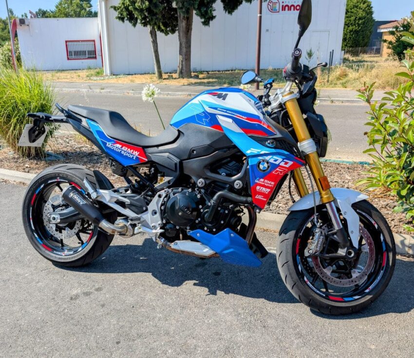 Order BMW F900R M Design 2020 Graphic Kit - White